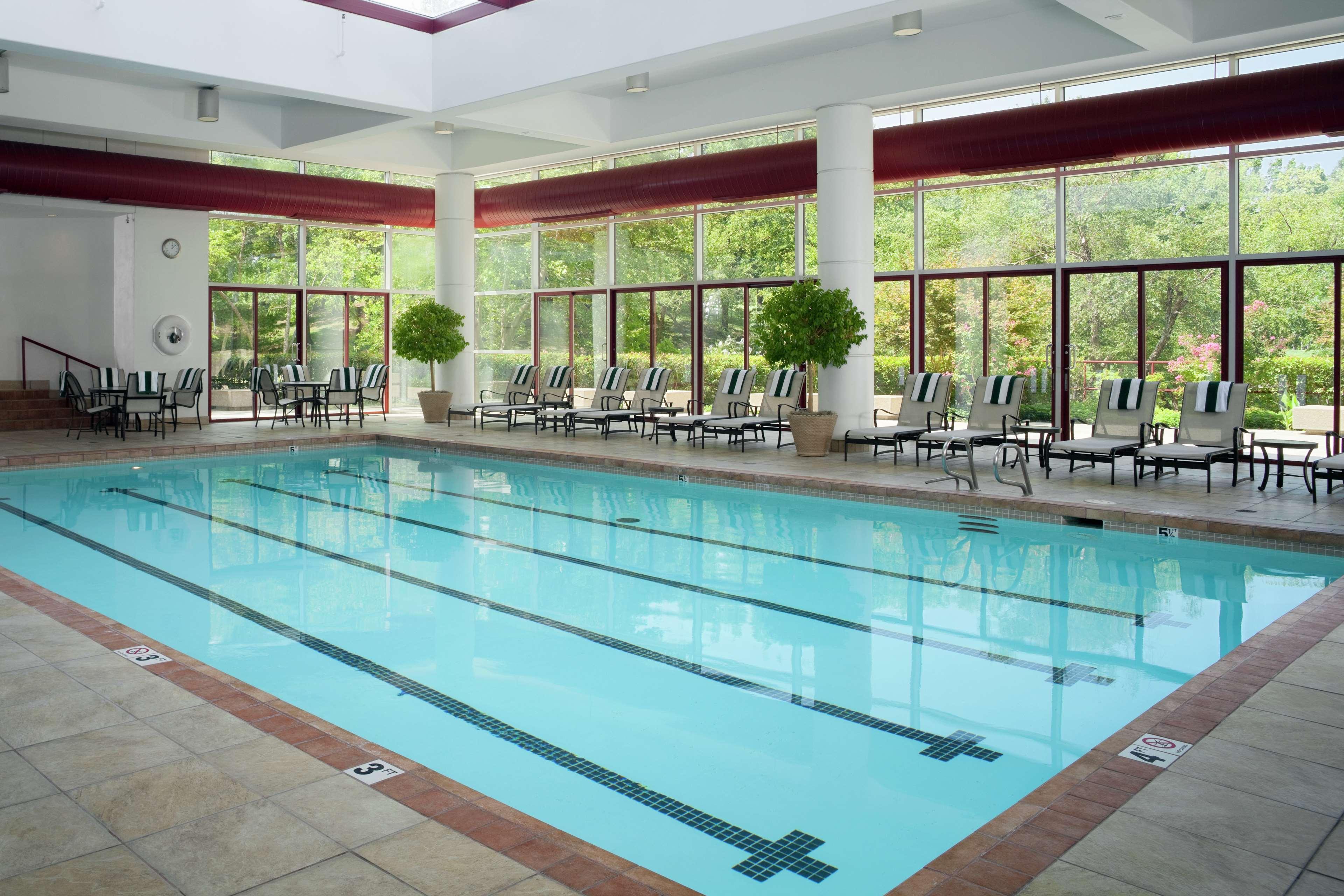 Doubletree By Hilton Tulsa At Warren Place Зручності фото